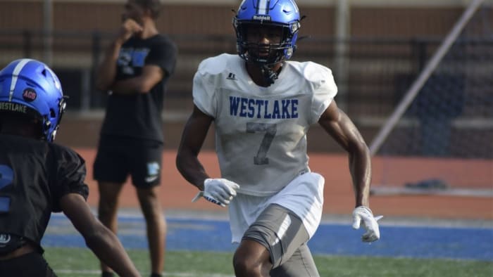 2025 wide receiver Travis Smith Jr